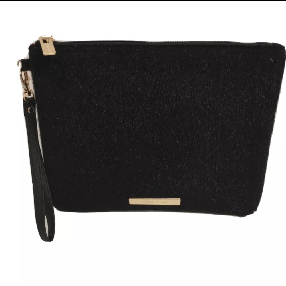 New Tartan+Twine Makeup Cosmetic Clutch Bag Purse Fuzzy Black Zip Top Closure